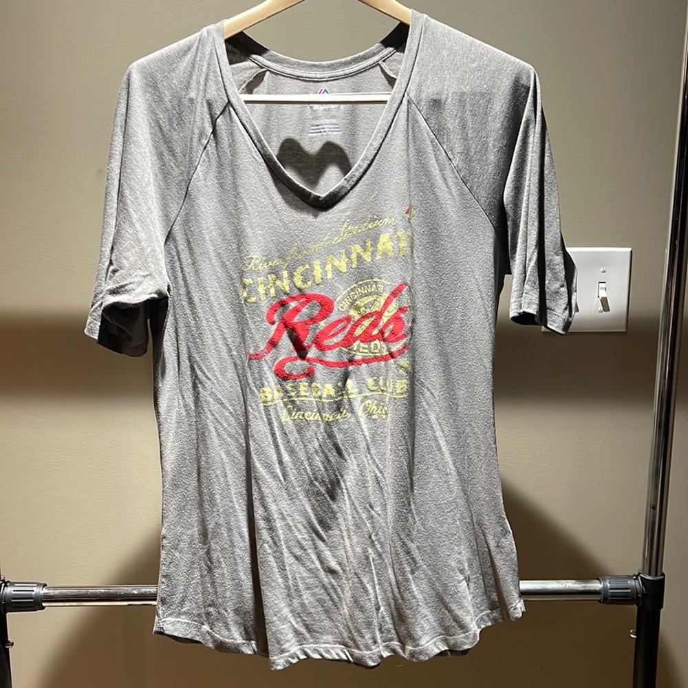 Cincinnati Reds tshirt
